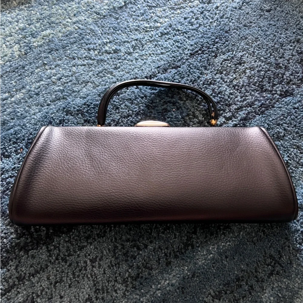 Black Handbag - Picture 4 of 4